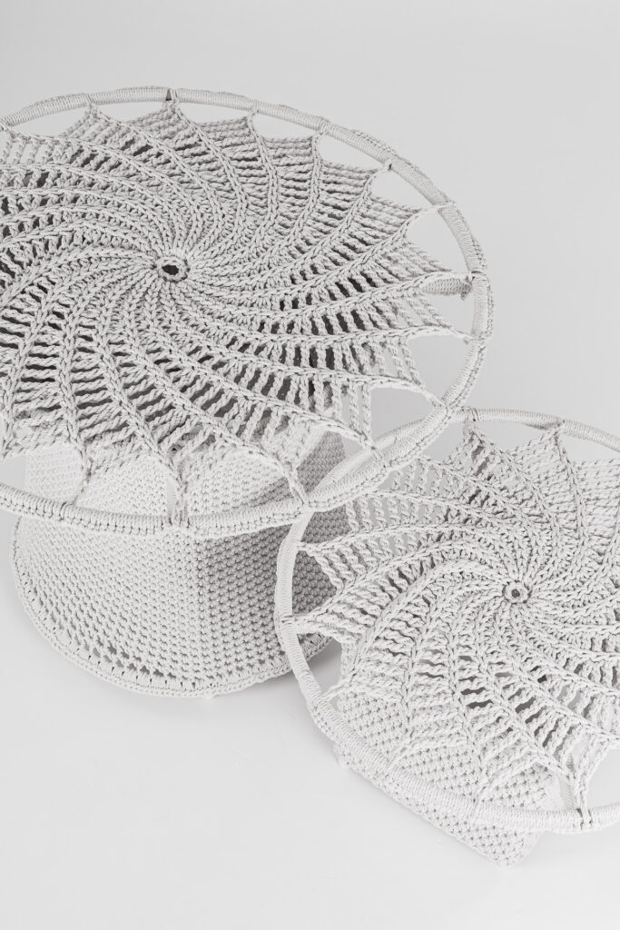 Malu Table