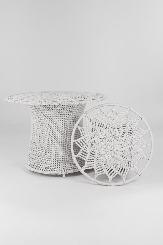 Malu Table