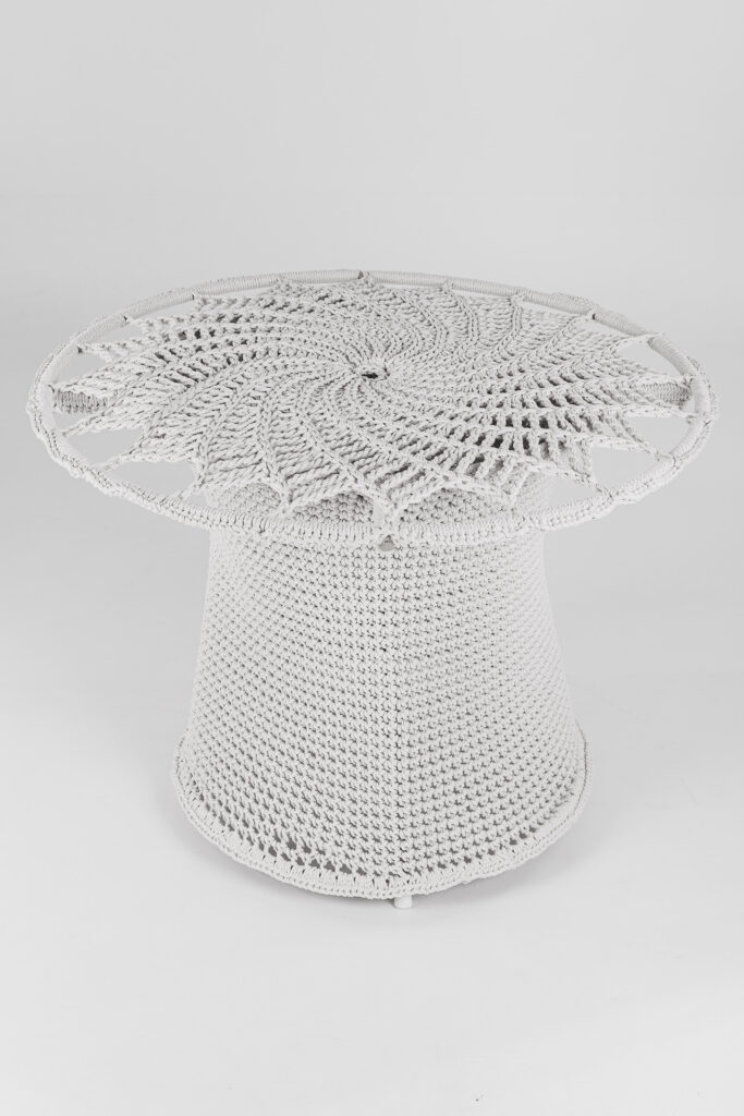 Malu Table